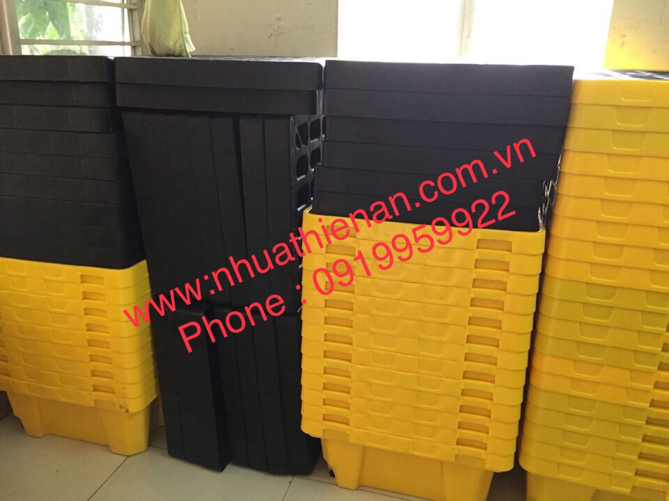 Pallet Chống Tràn 2 Phuy Cao - Góc nhìn khác