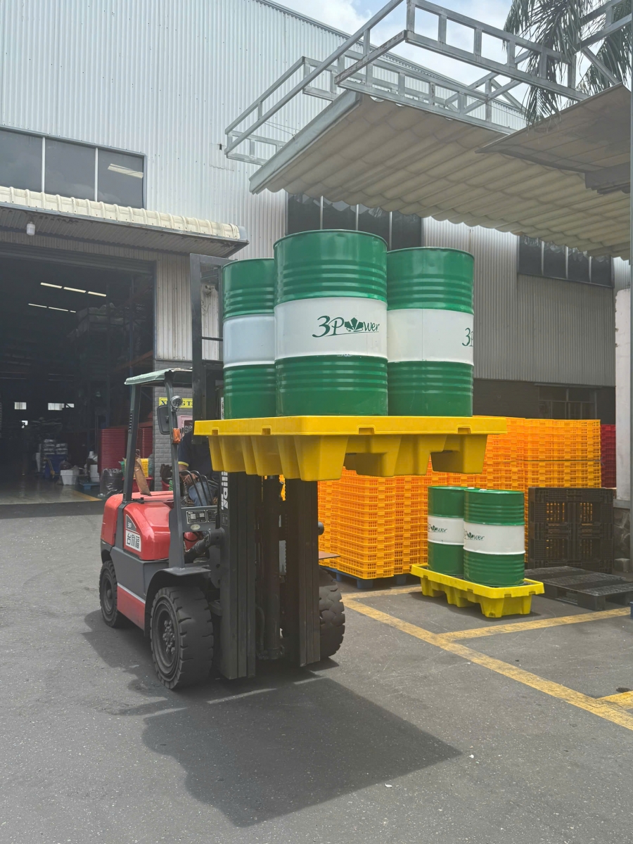 Pallet chống tràn 4 phuy