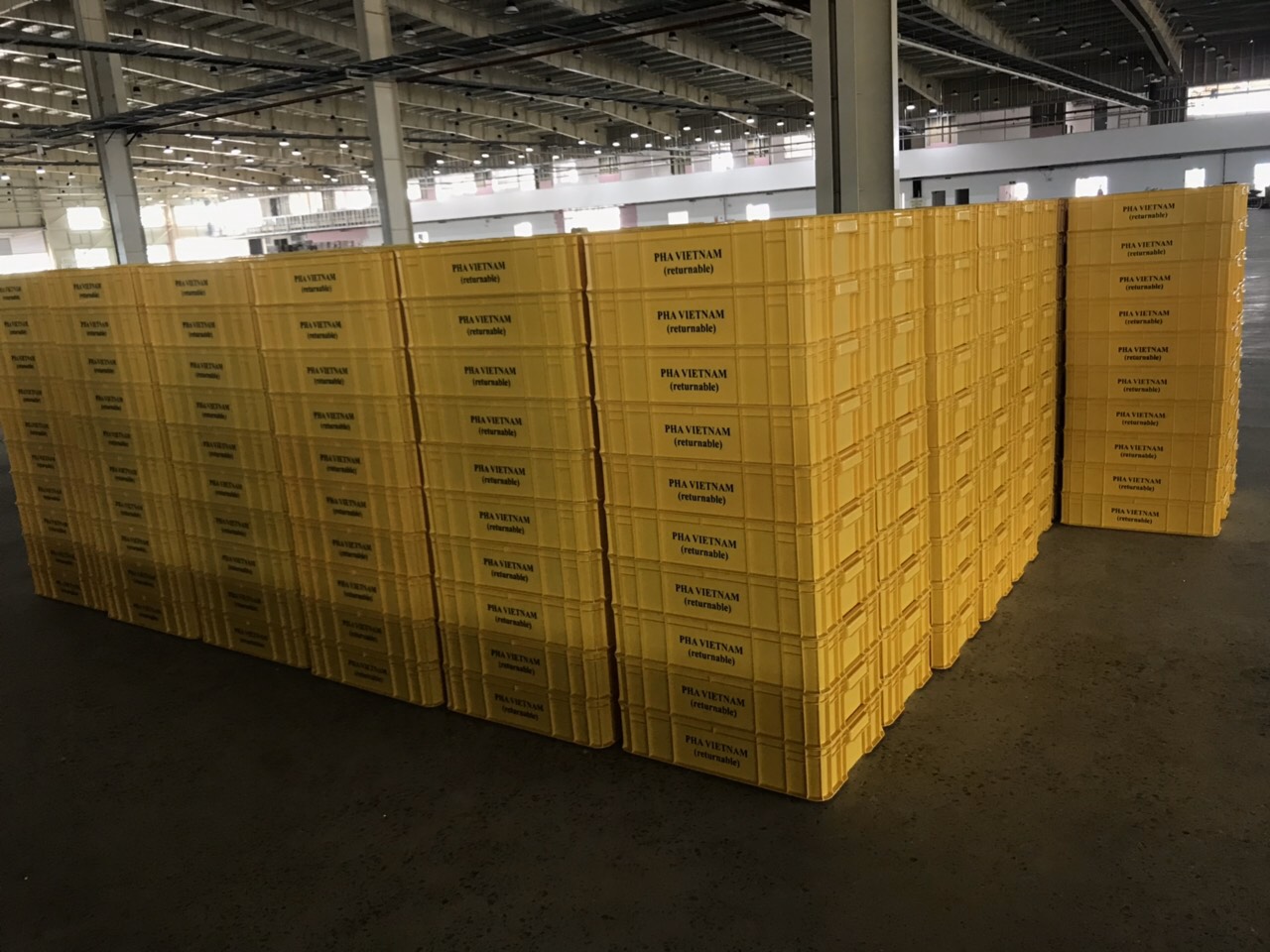 Sóng Nhựa Bít 1T5 KT: 610 x 420 x 150mm