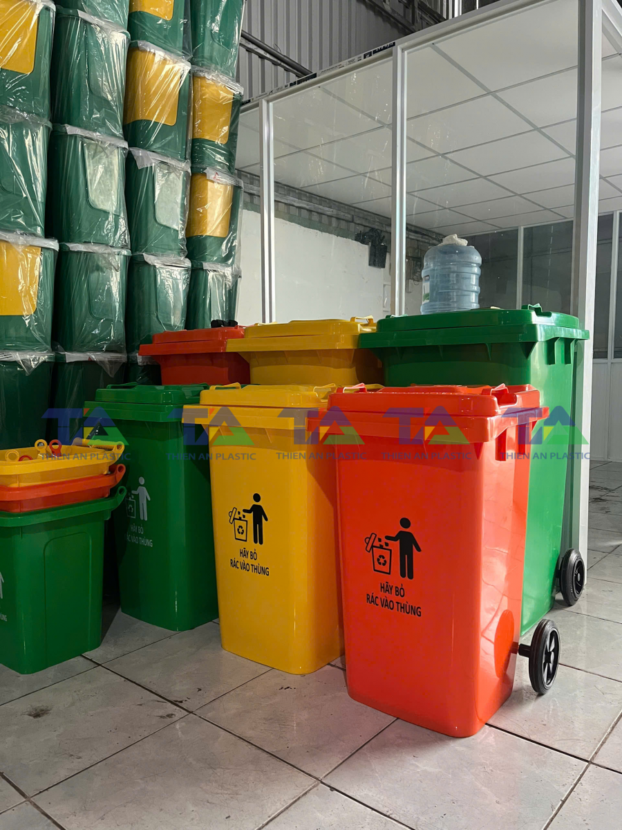 Thùng Rác 100L - Góc nhìn 2