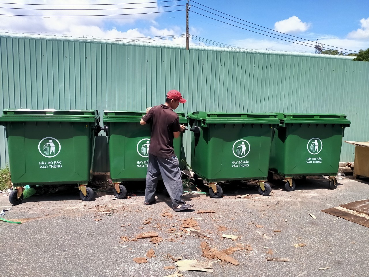 Thùng Rác Nhựa HDPE 1100 Lít