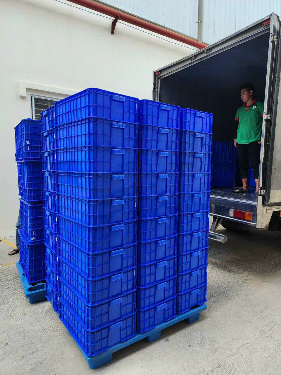 Báo Giá Thùng Nhựa Đặc Tây Ninh