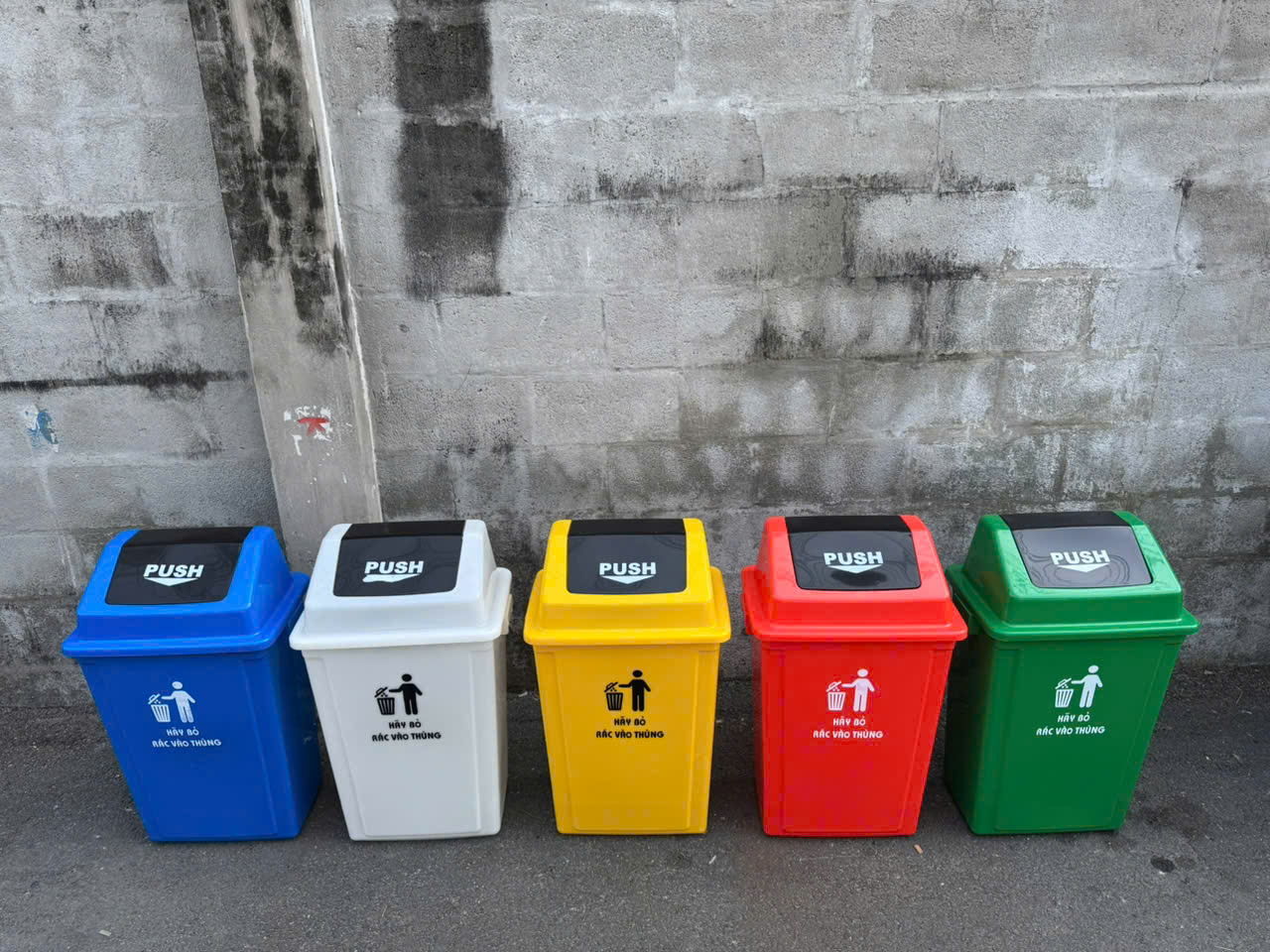 Báo Giá Thùng Rác Nhựa Cao Bằng